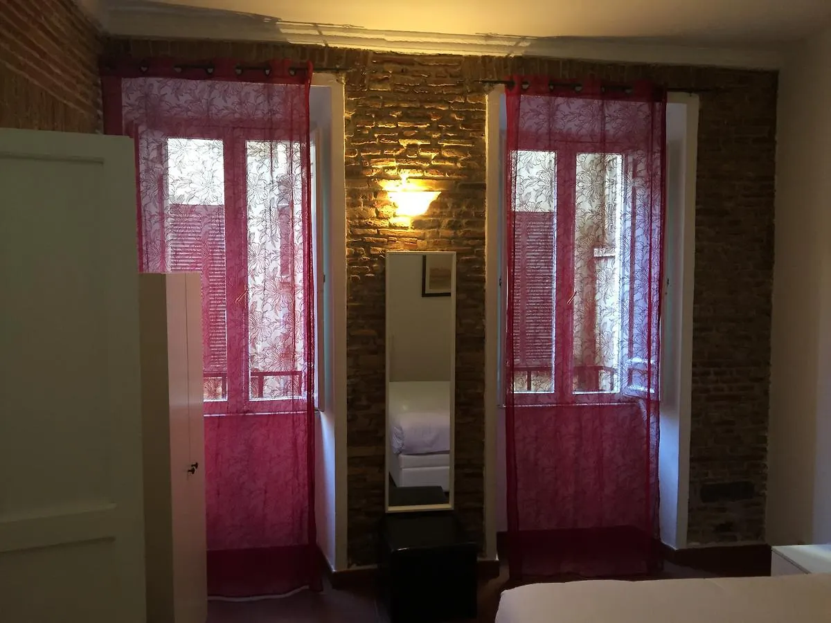 Domus Coronari Rome Guest house